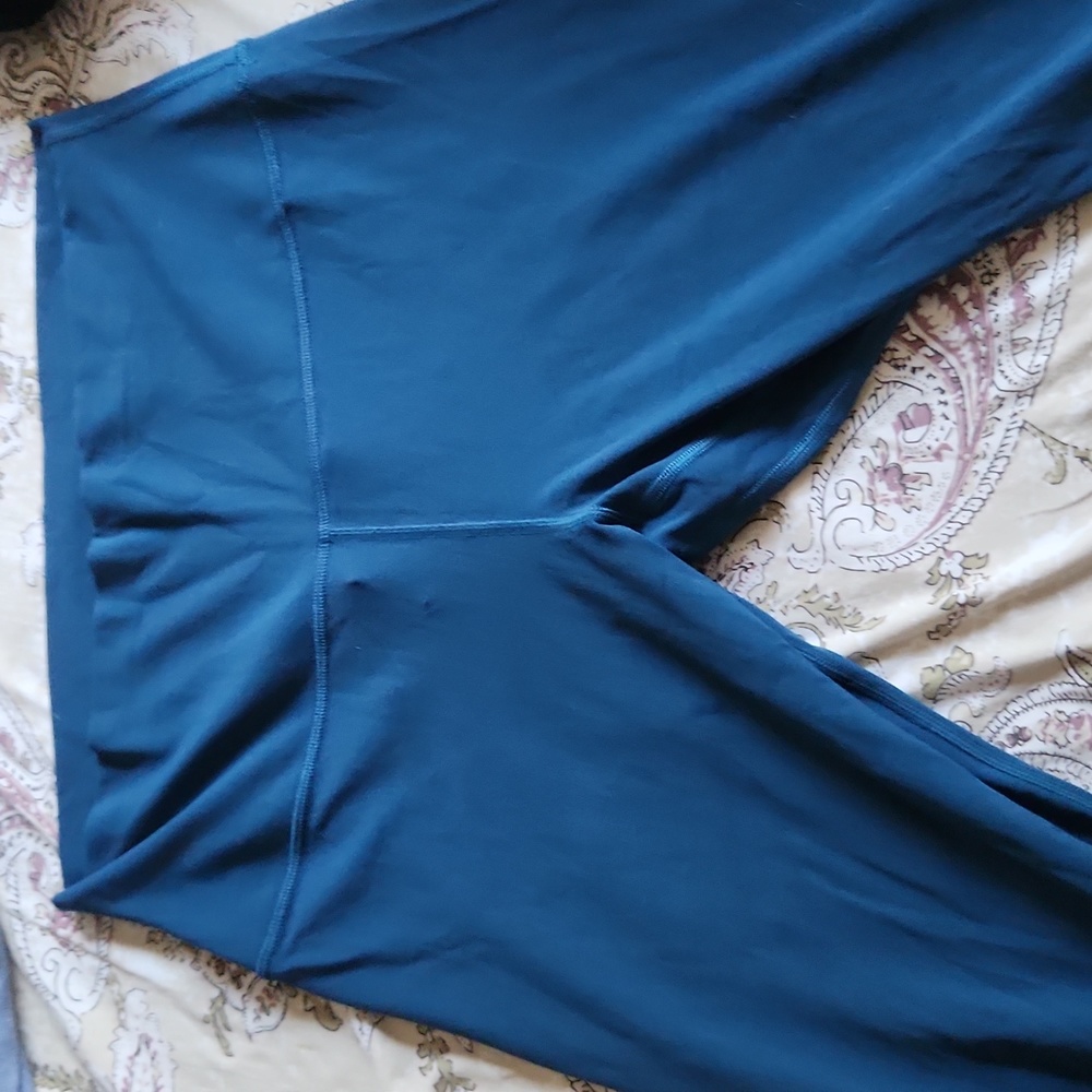 LULULEMON ALIGN 25" IN SIZE 12